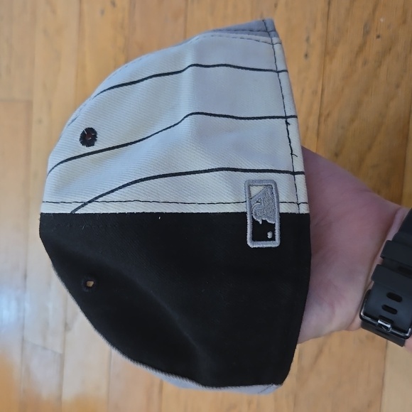 NWT NEW ERA New York Yankees Fitted Hat Cap Size 7 - Picture 4 of 12